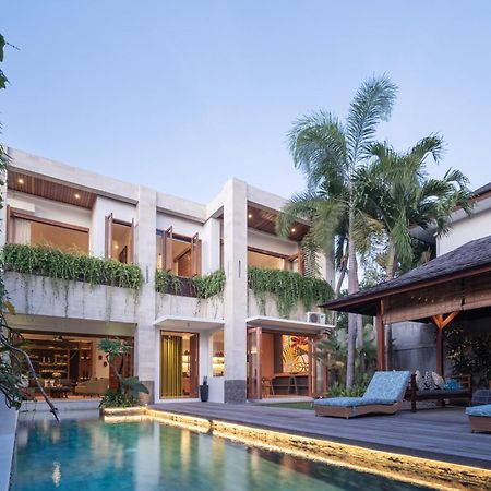 Villa Artisane Seminyak Esterno foto